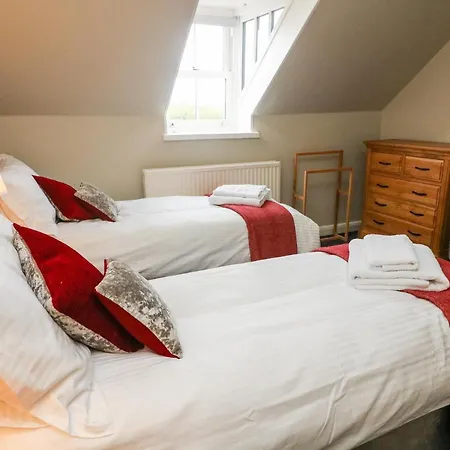 Heanor House * 莱伯恩