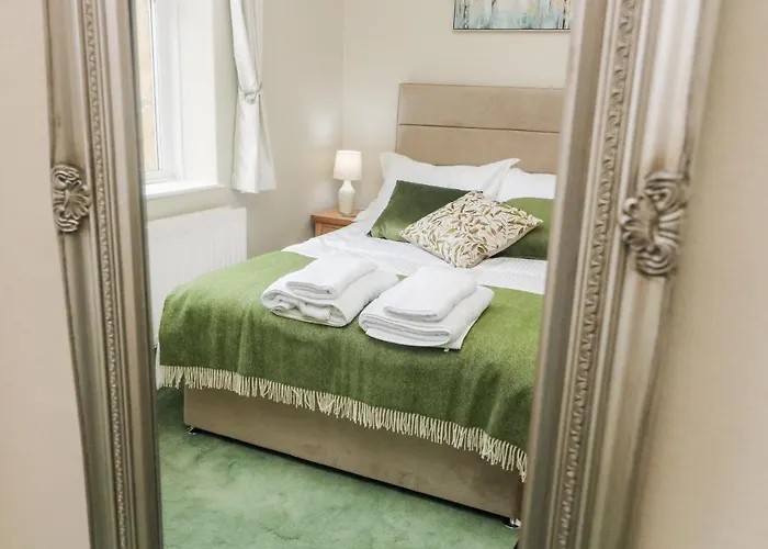 Holiday home Heanor House