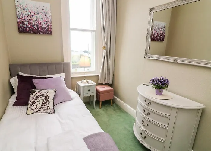 Heanor House Leyburn