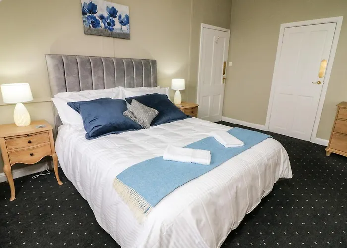 Heanor House Holiday home *