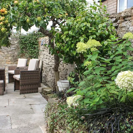 Holiday home Heanor House