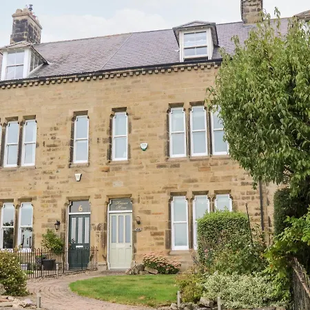 Heanor House